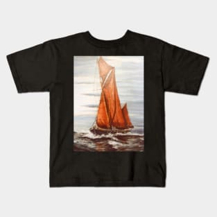 THAMES SAILING BARGE 'MAY' AT SEA Kids T-Shirt